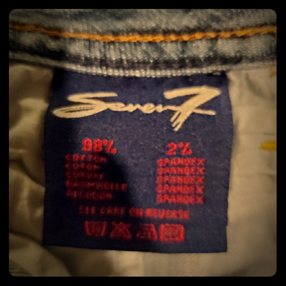 Seven jeans